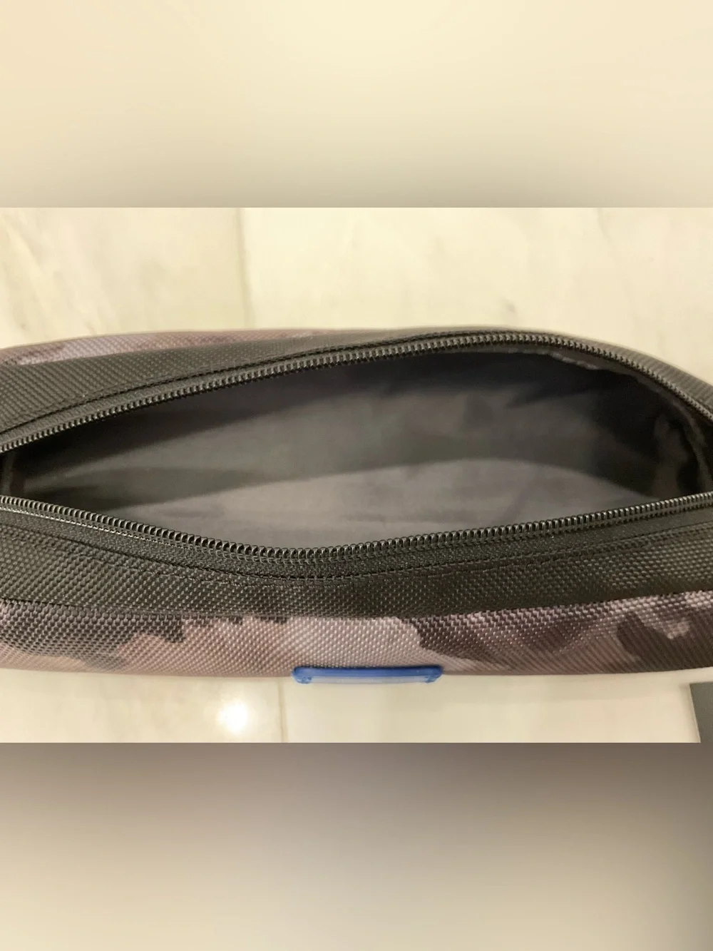 NEW - TUMI Zippered Ballistic Nylon Pencil Case - Cord Pouch - MOUNTAIN CAMO